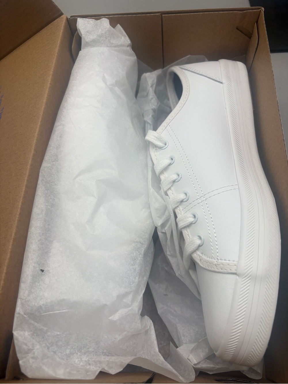 Keds Kickstart Leather White Blue Sneakers Women’s Size 8.5 New in Box